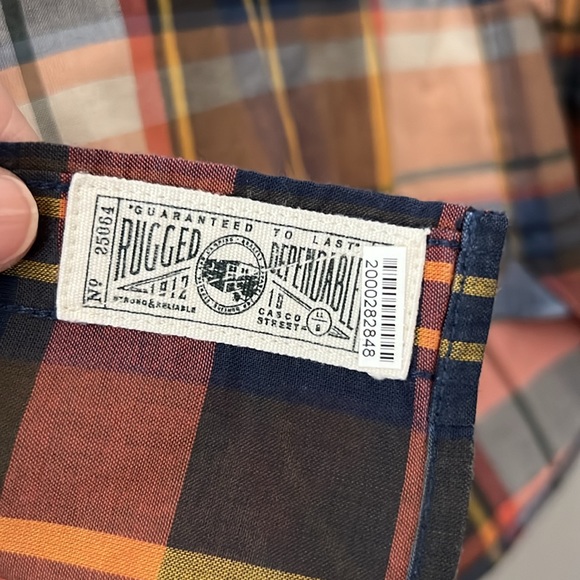 L.L. Bean Signature Men's Slim Fit Plaid Button Down Shirt Size large - Picture 6 of 7